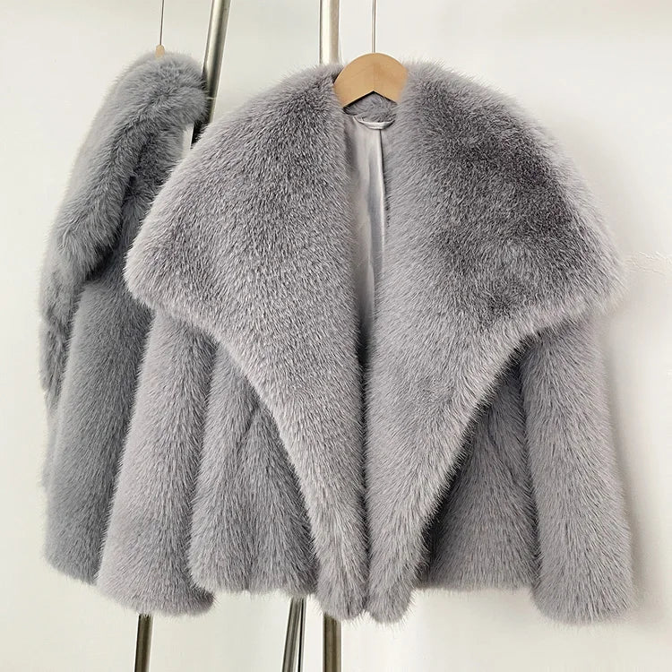 Women’s Faux Fur Jacket – Warm Fluffy Winter Coat | Long Sleeve Khaki Outwear for Autumn & Winter