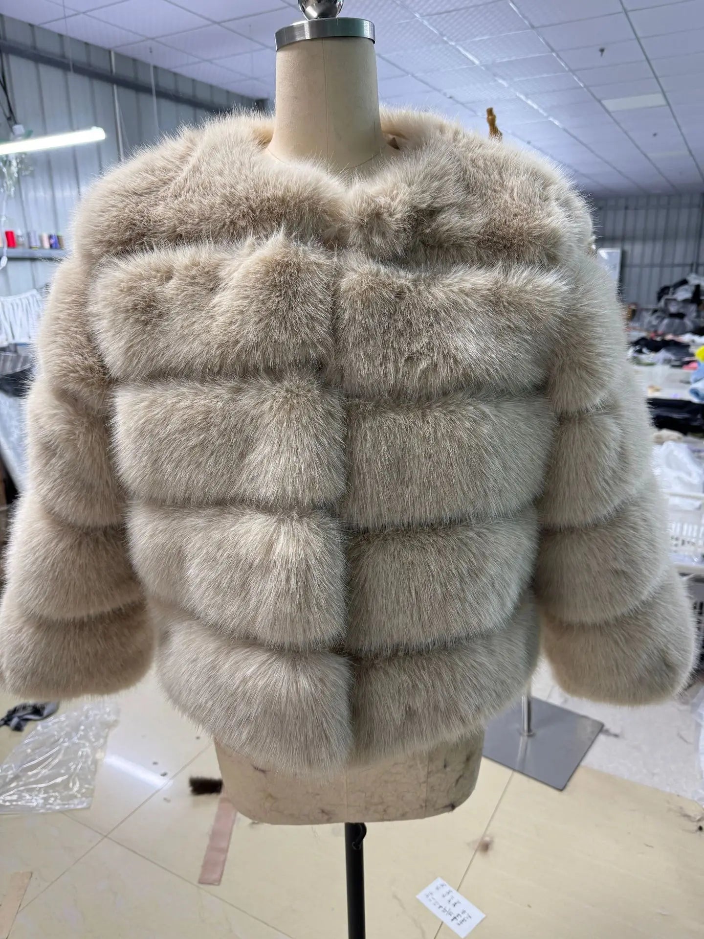 Women’s Faux Fur Jacket – Soft, Warm & Stylish Winter Coat