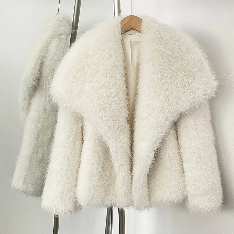Women’s Faux Fur Jacket – Warm Fluffy Winter Coat | Long Sleeve Khaki Outwear for Autumn & Winter