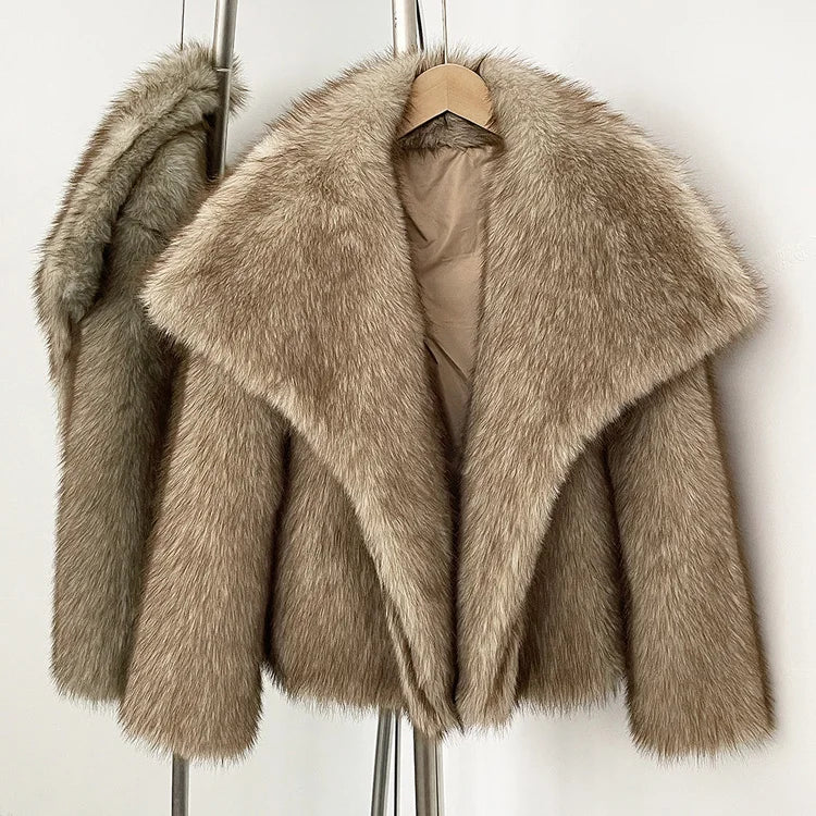 Women’s Faux Fur Jacket – Warm Fluffy Winter Coat | Long Sleeve Khaki Outwear for Autumn & Winter